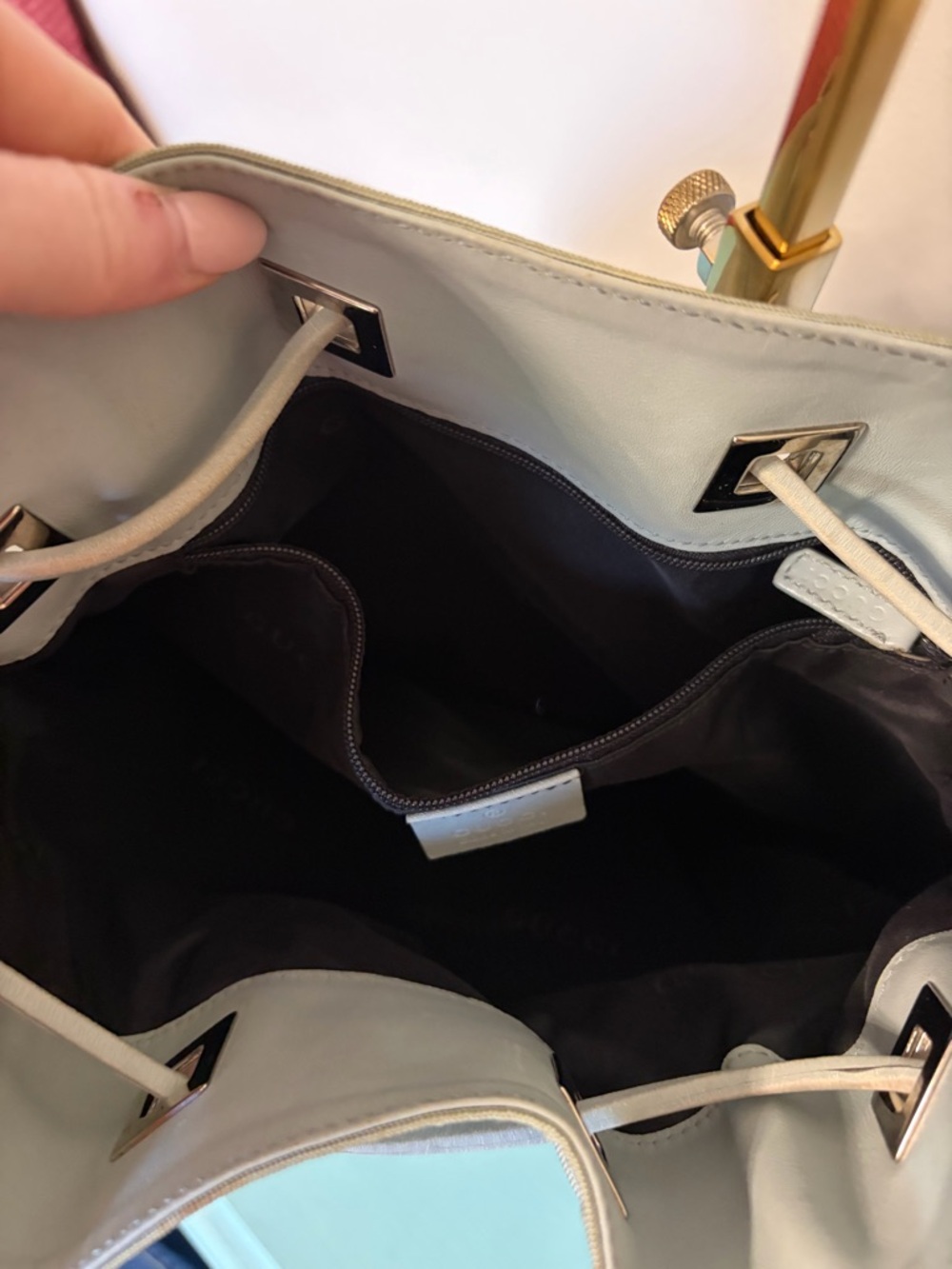 Gucci Sage Green Shoulder Bag with Chain Strap - Picture 5 of 7